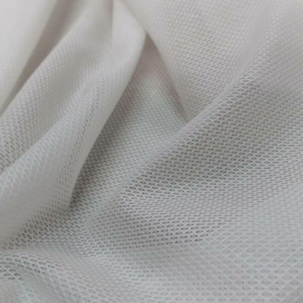 coton fin blanc façonné légèrement transparent