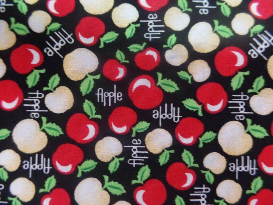 coton popeline noire imprime liberty motifs petite pomme rouge