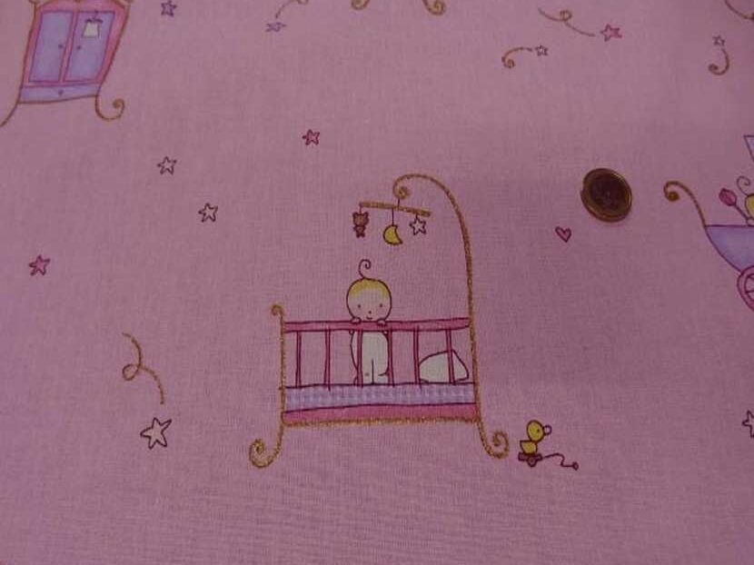 Coton rose imprimé enfant pour les petits