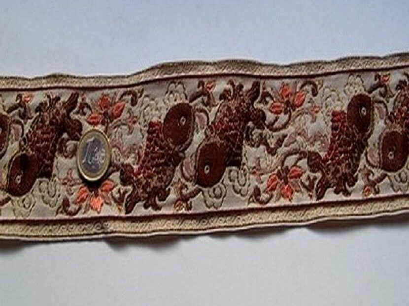 Galon type ancien motifs carpe