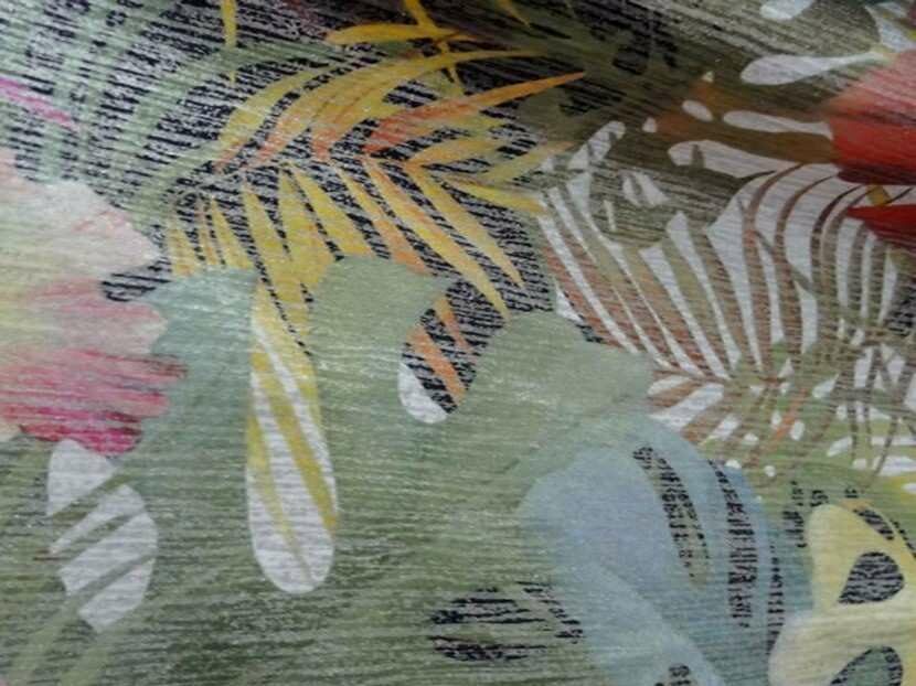 Lycra imprimé motifs fleurs lurex métal