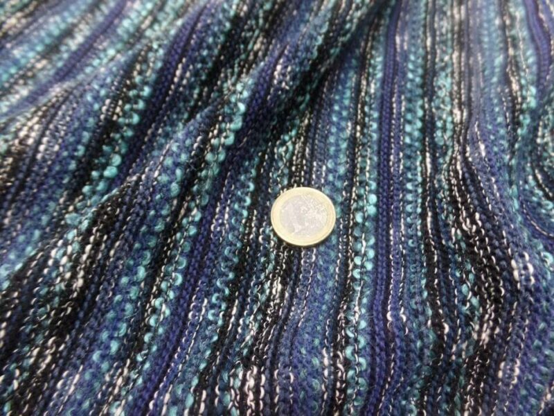 maille tricot ton bleu noir a rayures en 2 m de large 0 Maille tricot ton bleu noir a rayures en 2 m