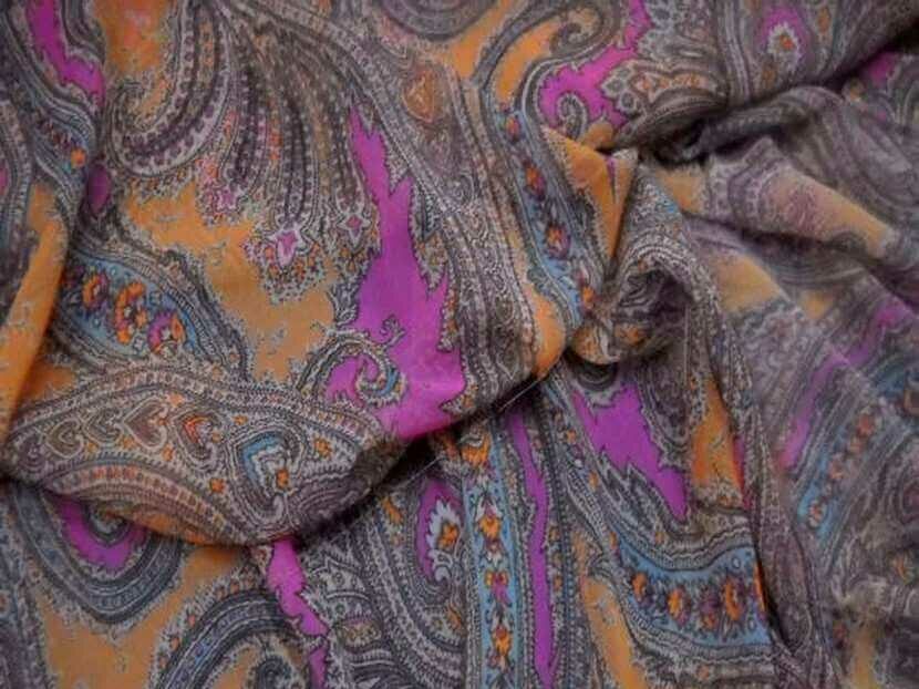 mousseline imprimée en polyester motifs cachemire