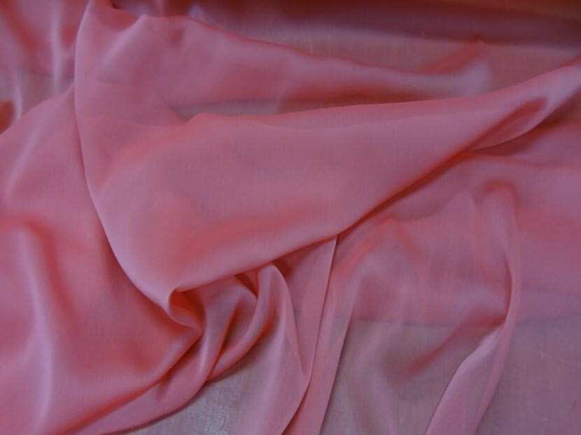 mousseline polyester ton rose