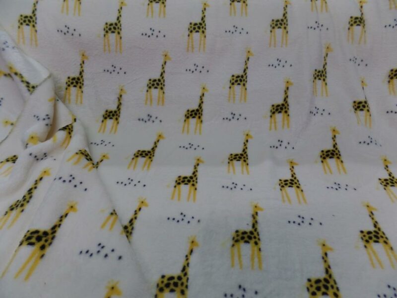 polaire doudou blanc casse imprime enfant motifs girafe polaire doudou blanc cassé imprimé enfant motifs girafe