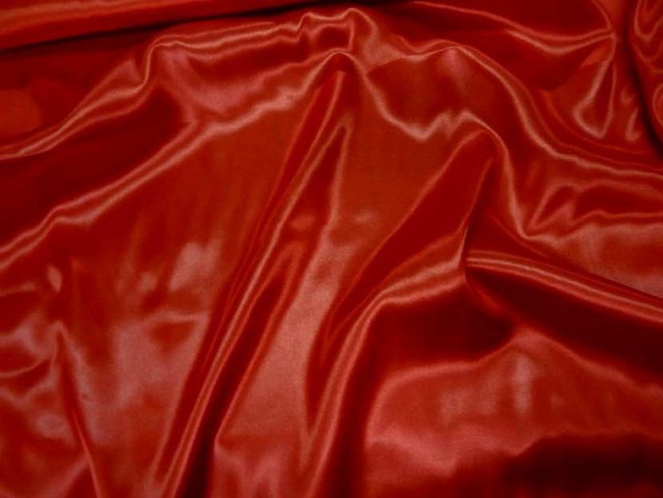 satin polyester rouge