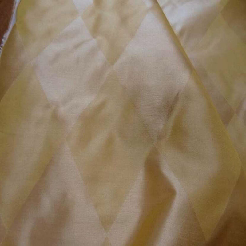 taffetas de soie dessin arlequin ton jaune en 1.45m de l Taffetas de soie dessin arlequin ton jaune