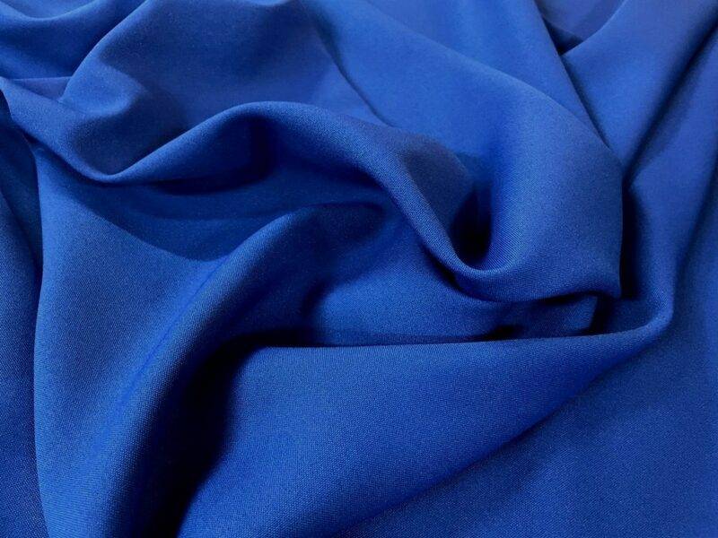 Tissu polyester infroissable bleu roi