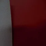 simili cuir rouge en 1.40m de large