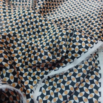 Coupon de satin polyester viscose imprimé 1.90 m