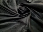 Coupon de tissu Taffetas Noir Souple Brodé Volutes