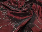 Coupon de Taffetas Rouge Reflets Noir vente en ligne