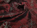 Coupon de Taffetas Rouge Reflets Noir