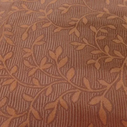 Jacquard Coton Rouille – Motif Feuillage Tissé